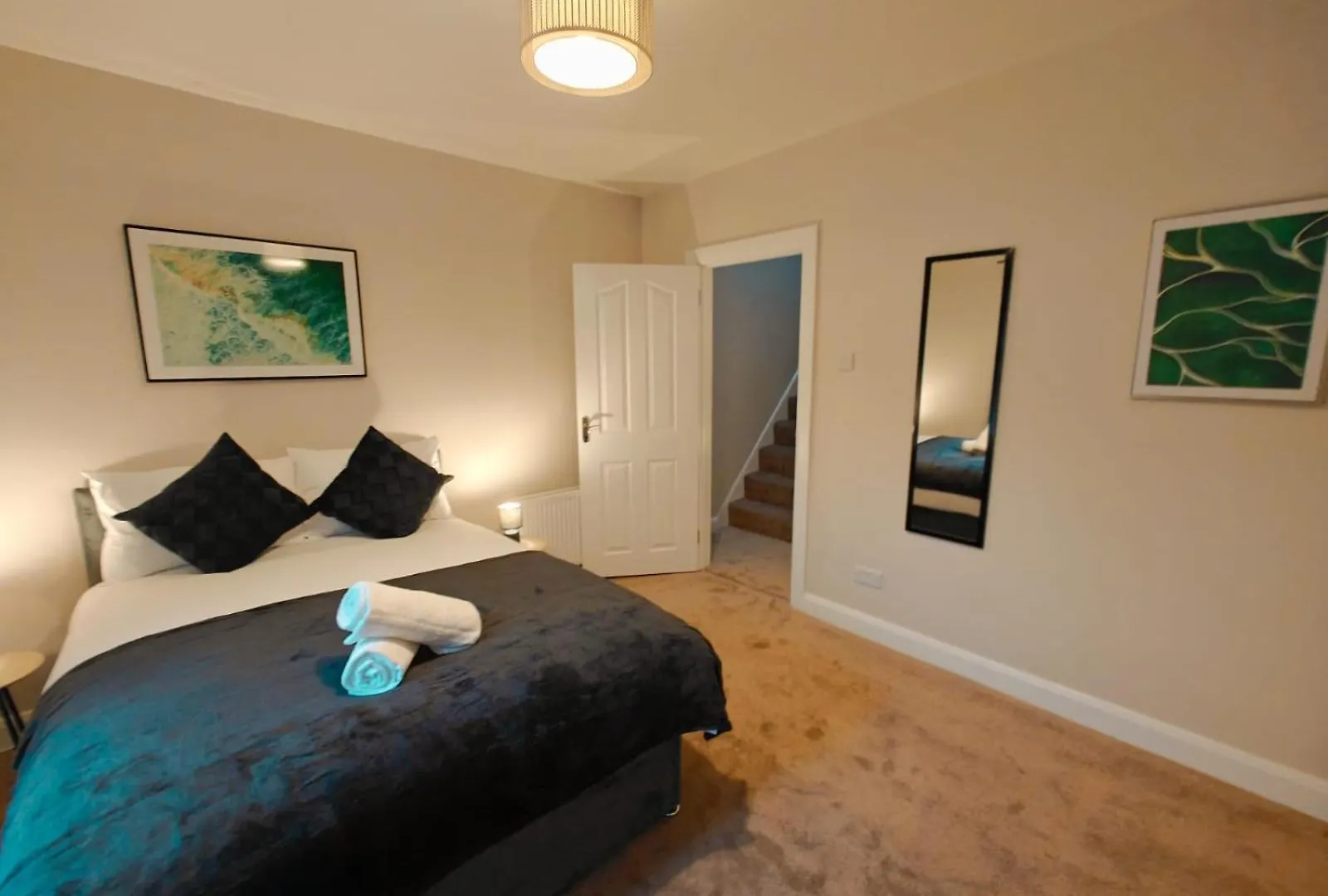 Вилла 3Br Ormeau Chic House Белфаст 0*,